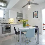 Ferienhaus Dei Limoni Con Terrazza E Discesa A Mare