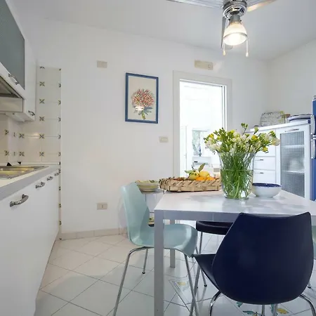 Ferienhaus Dei Limoni Con Terrazza E Discesa A Mare Erchie (Campania)