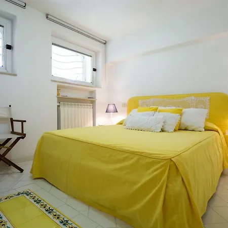 Ferienhaus Dei Limoni Con Terrazza E Discesa A Mare