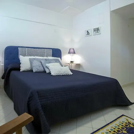 Dei Limoni Con Terrazza E Discesa A Mare Ferienhaus *