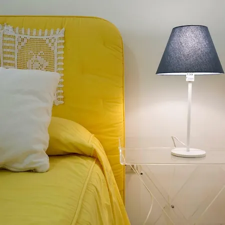 Dei Limoni Con Terrazza E Discesa A Mare Ferienhaus