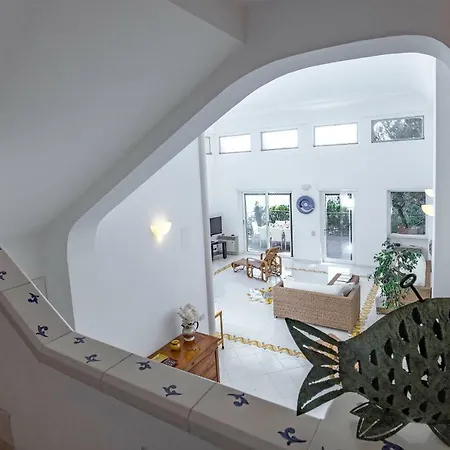 Dei Limoni Con Terrazza E Discesa A Mare Ferienhaus