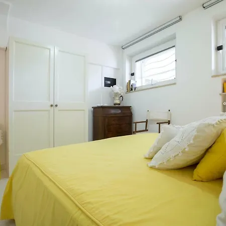 Tatil Evi Dei Limoni Con Terrazza E Discesa A Mare