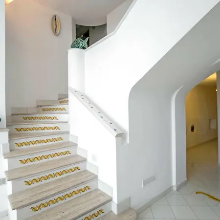 Dei Limoni Con Terrazza E Discesa A Mare * Erchie (Campania)